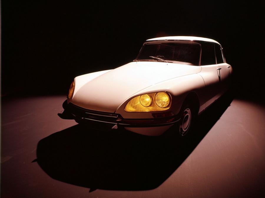 Citroen DS21 Berline 1968 года  (фото 9 из 12)